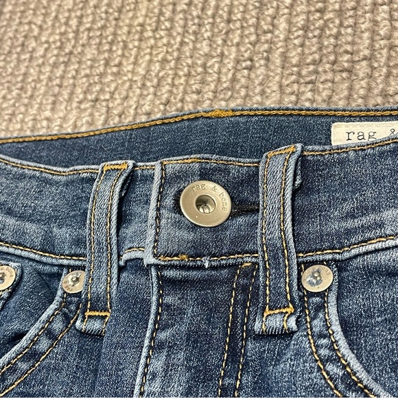 Rag & Bone High Rise Ankle Skinny in Clean Lily Dale (24) - Picture 10 of 10